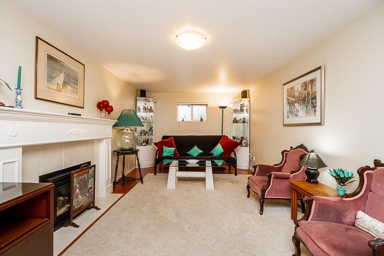Listing Image 23