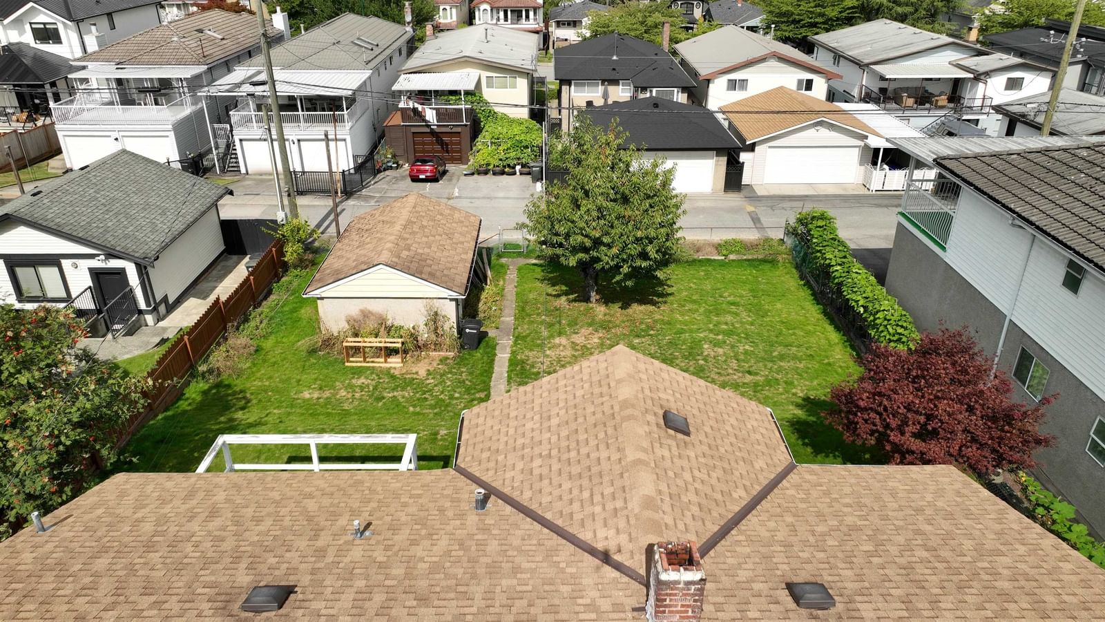 Listing Image 19