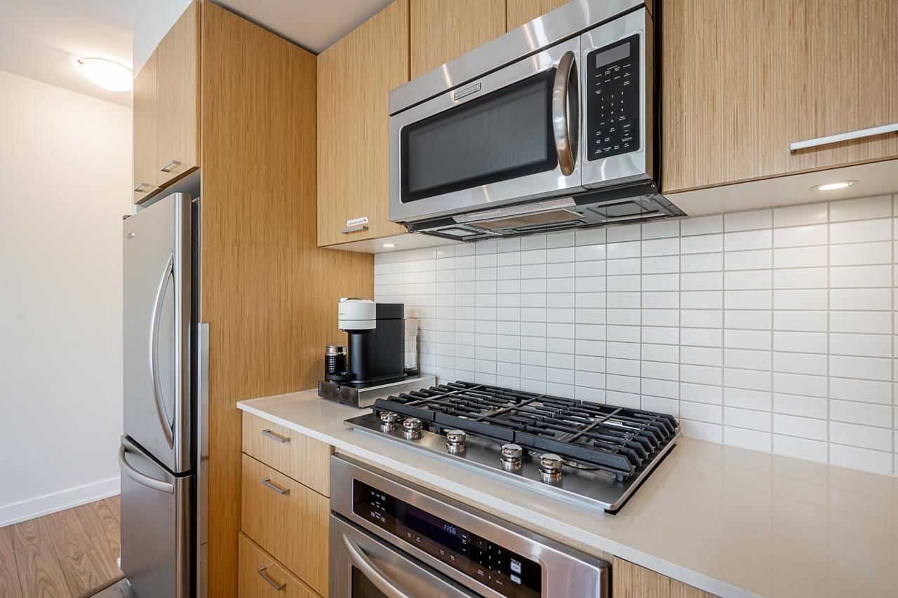 Listing Image 21