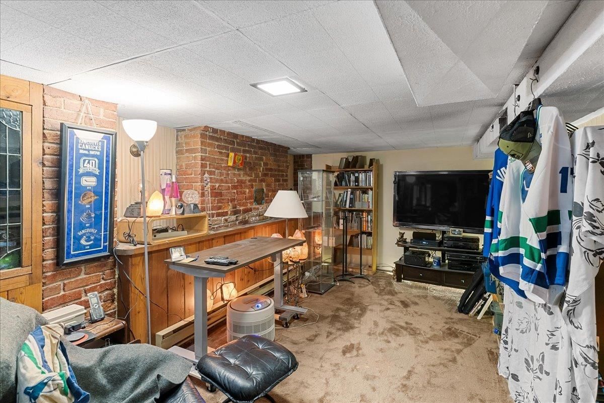 Listing Image 28