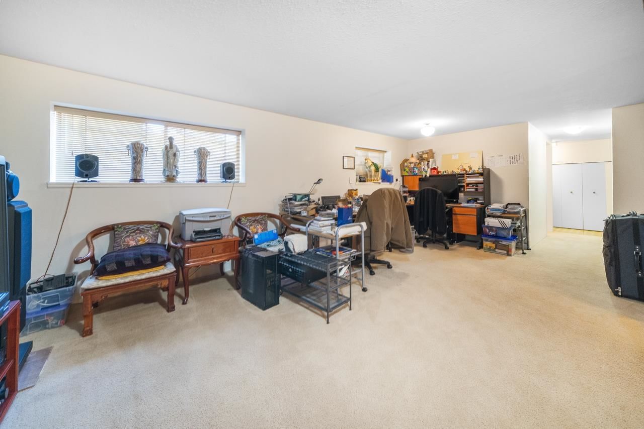 Listing Image 24