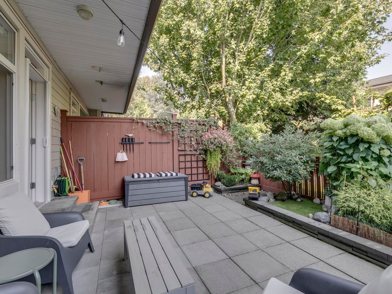 Listing Image 23