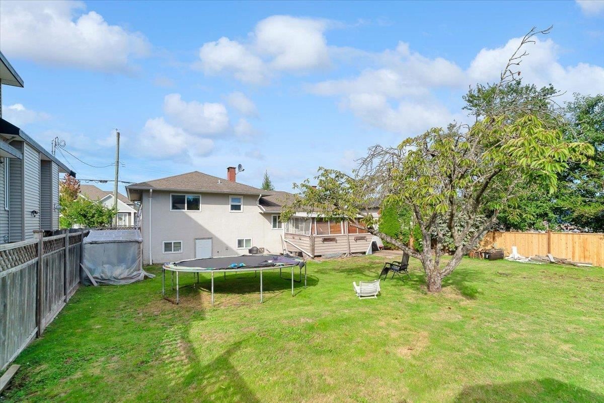 Listing Image 21