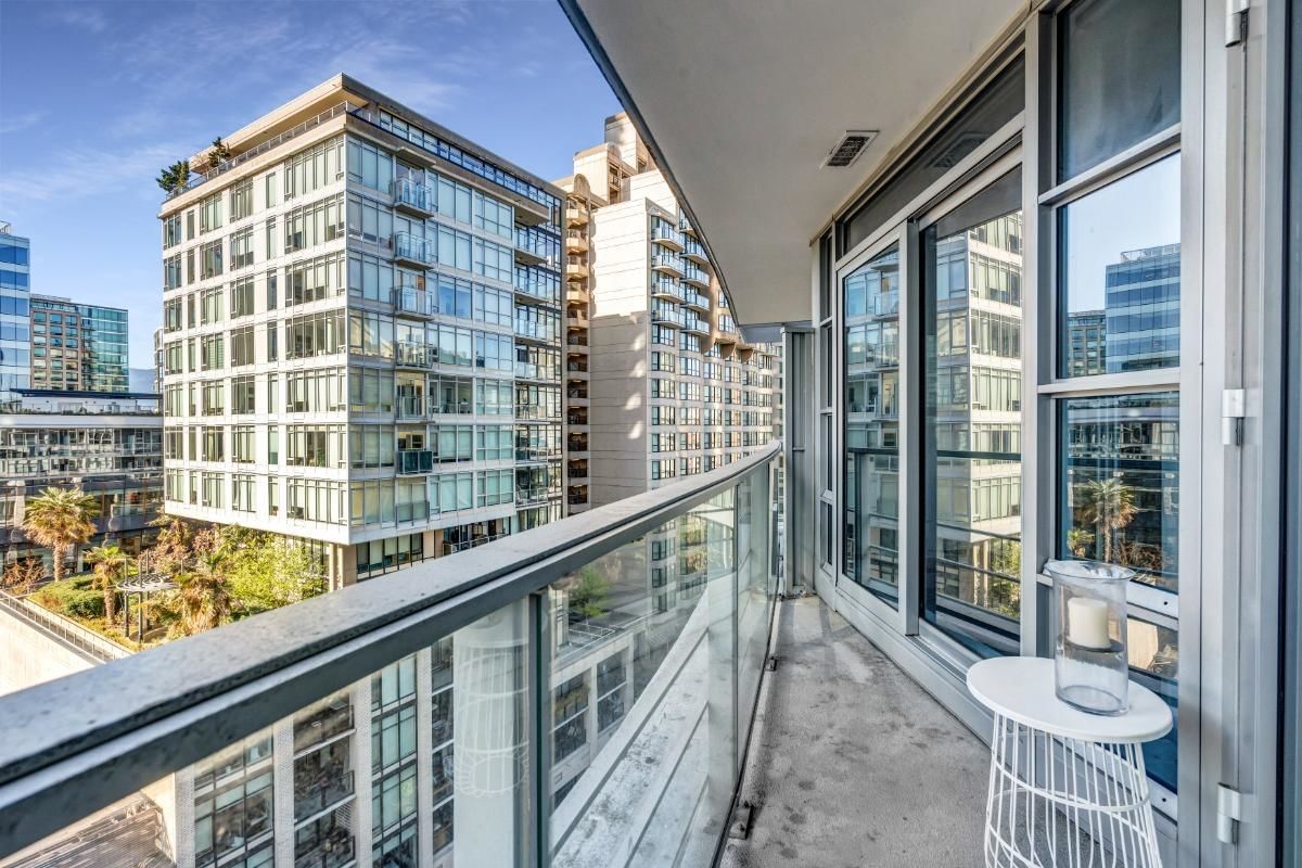 Listing Image 12