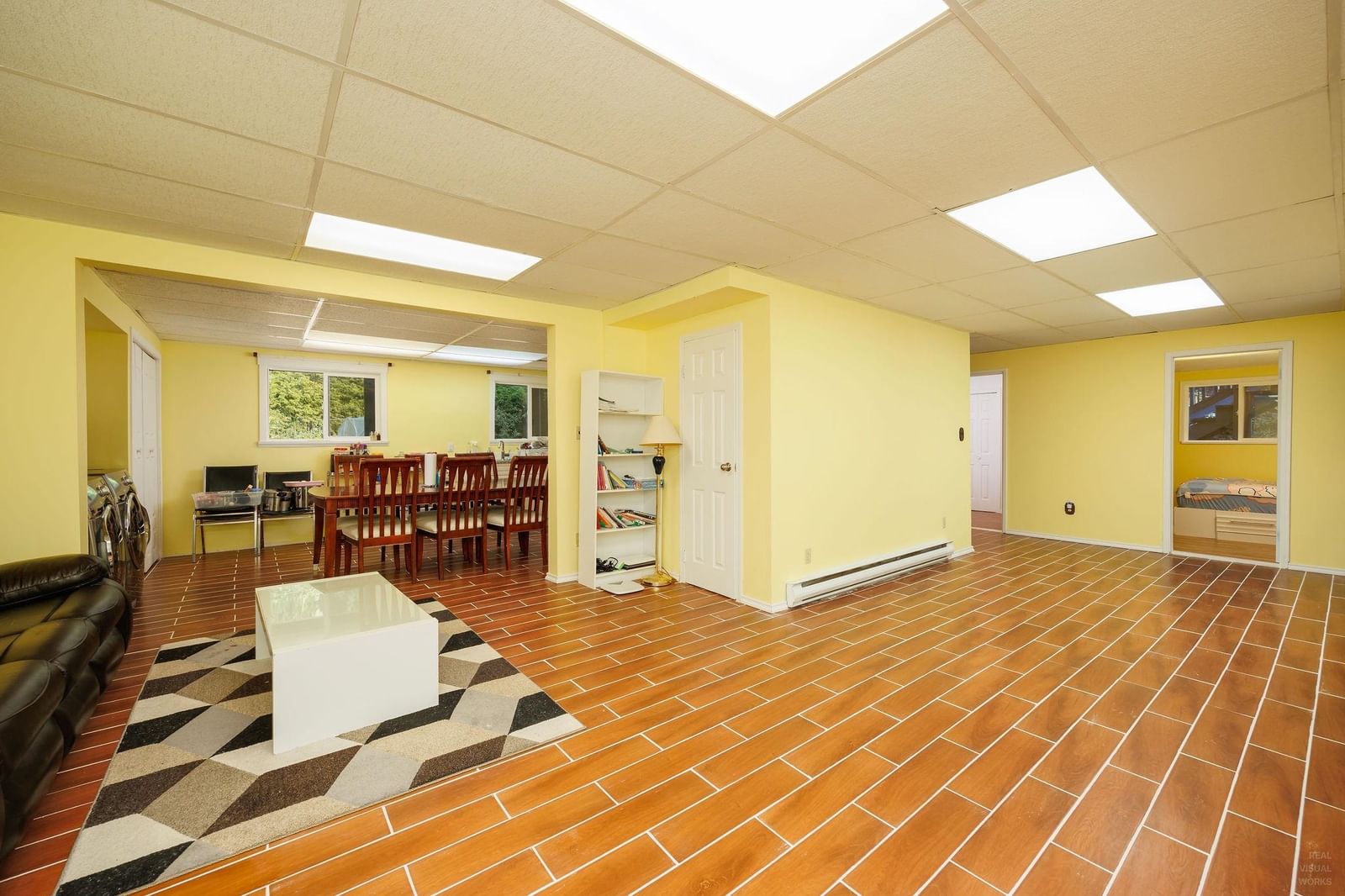Listing Image 23