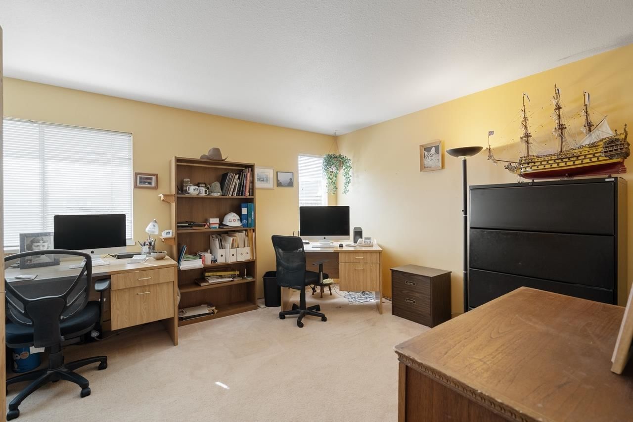 Listing Image 25