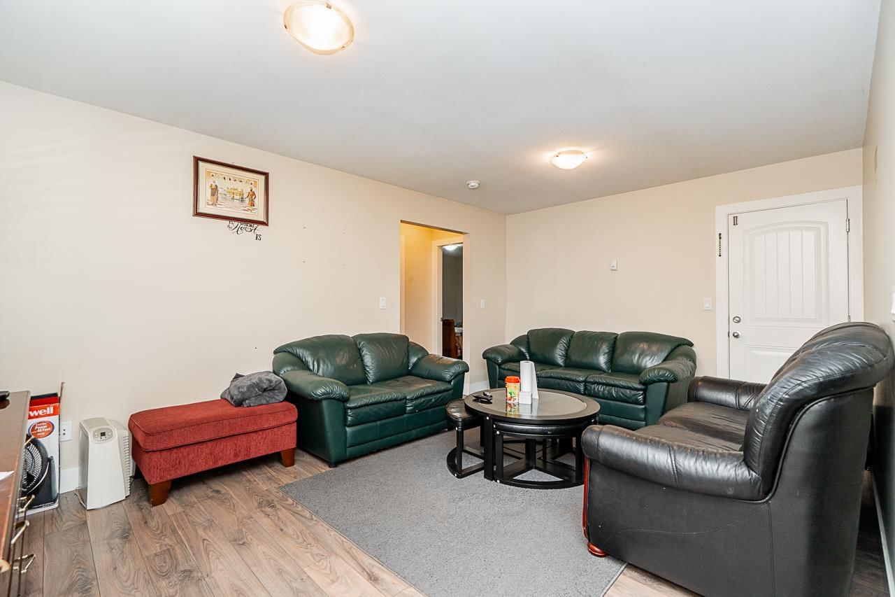 Listing Image 34