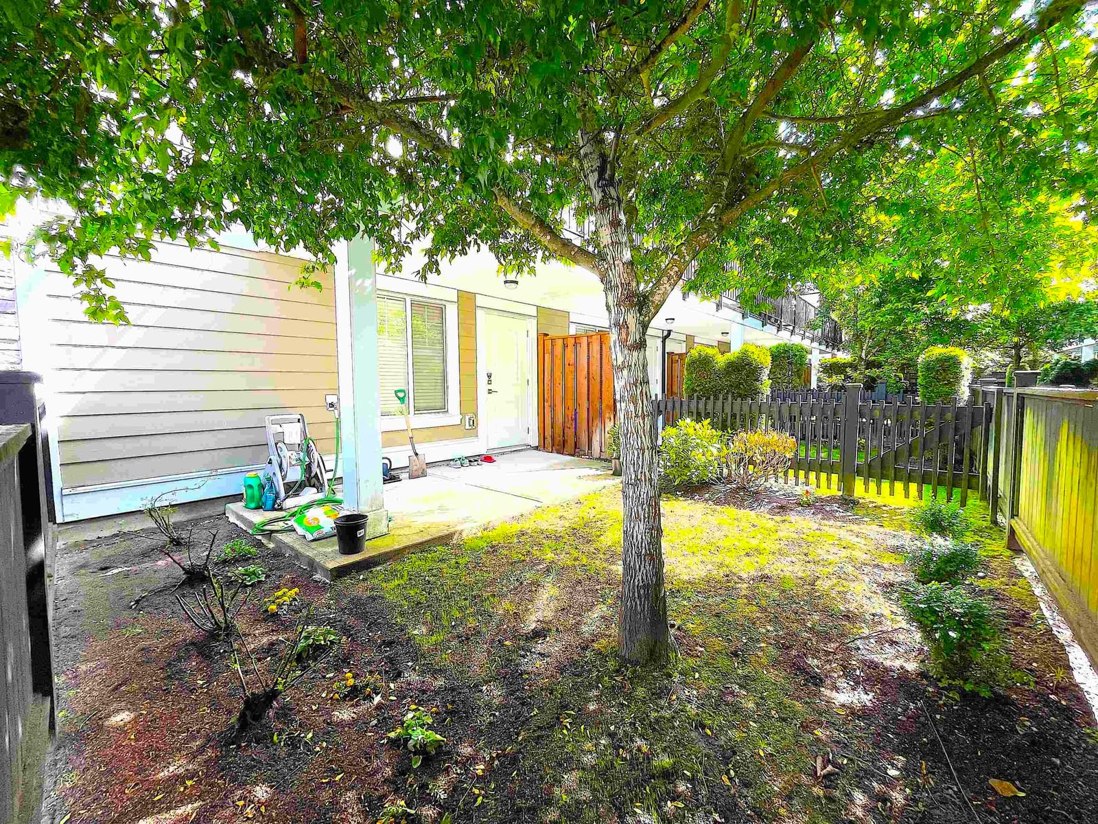 Listing Image 33