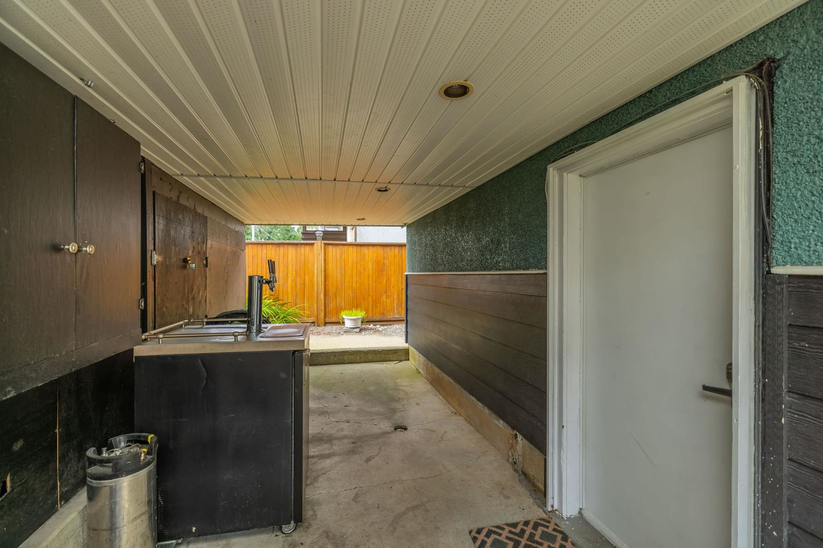 Listing Image 28