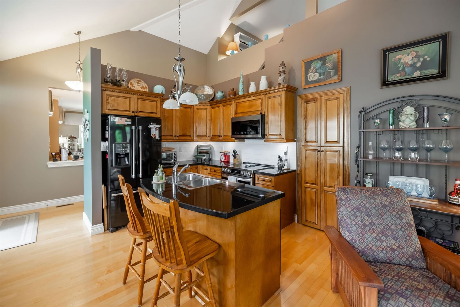 Listing Image 15