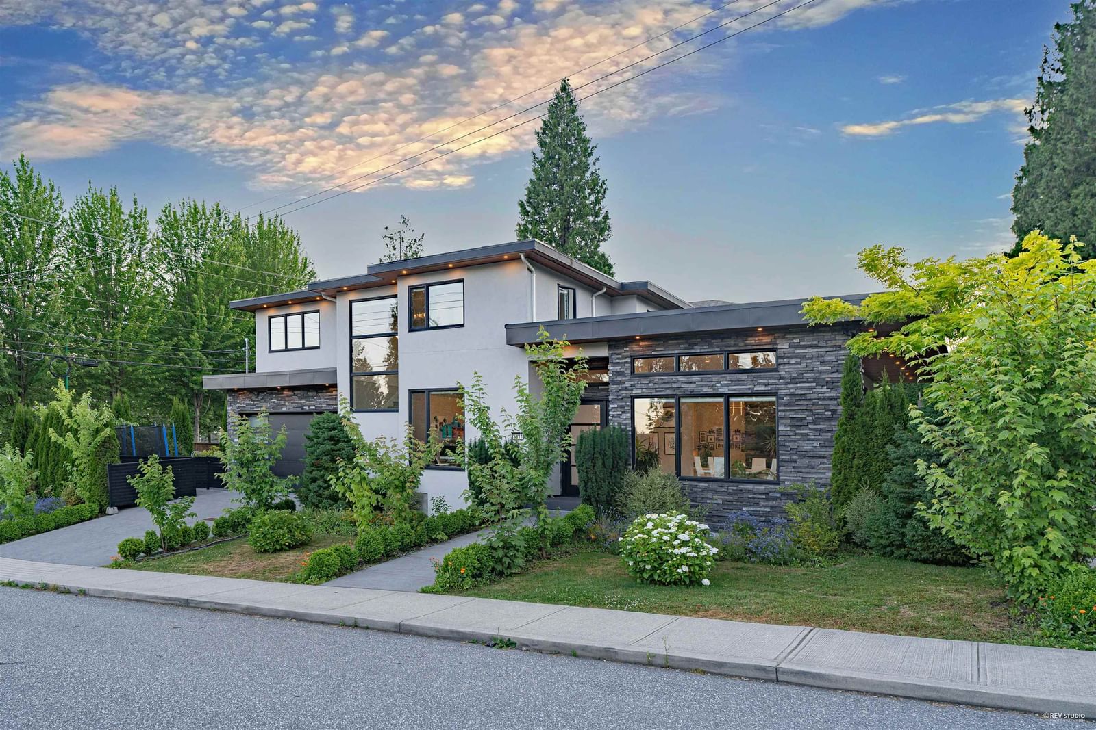 Listing Image 30