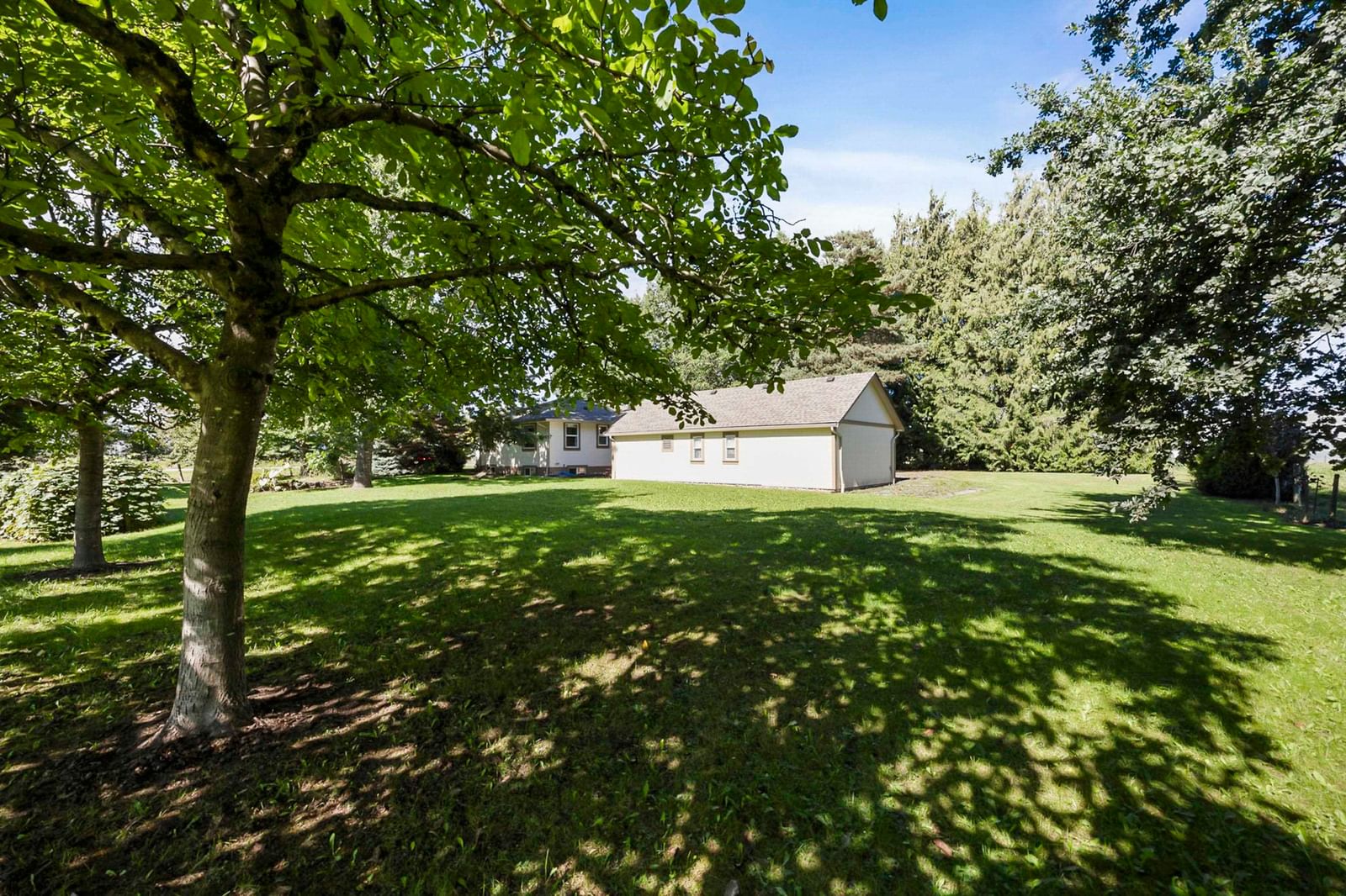 Listing Image 34