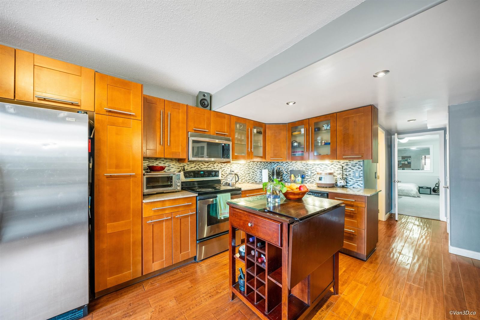 Listing Image 9