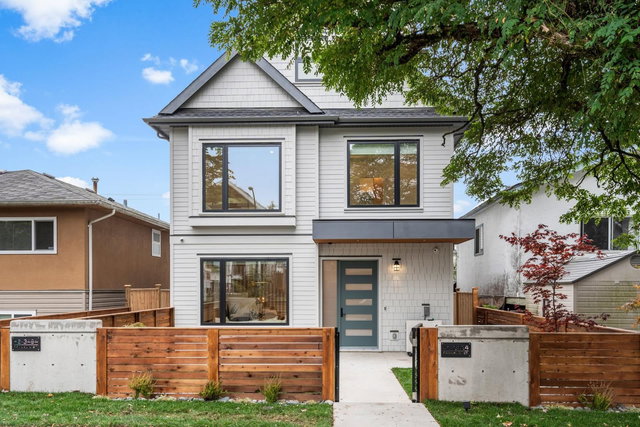 1 - 3494 Franklin Street