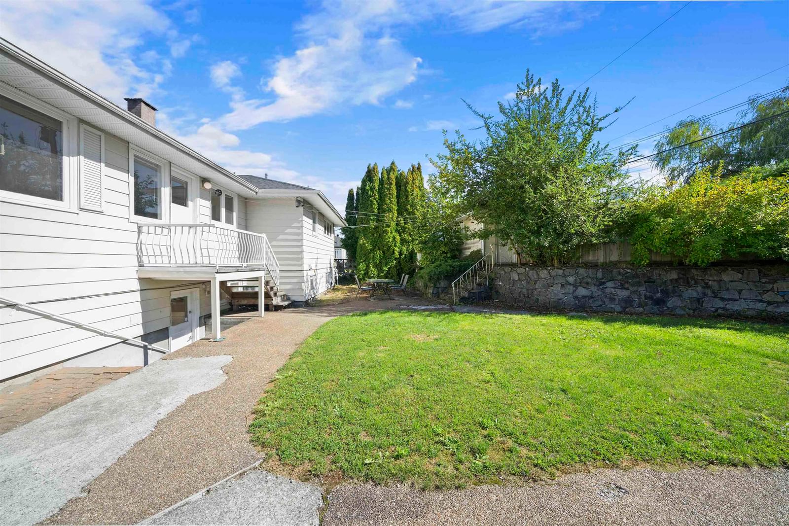 Listing Image 25