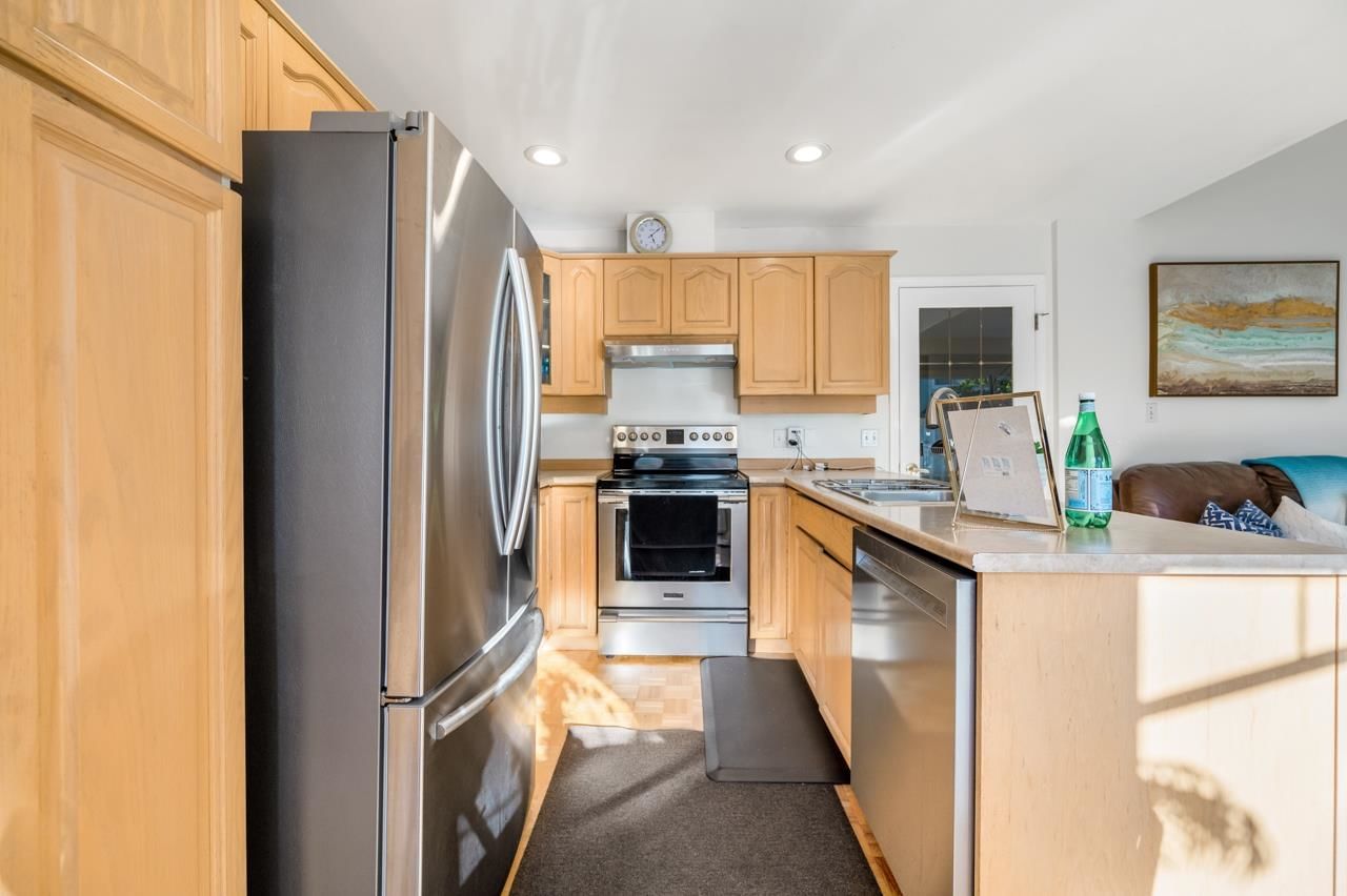Listing Image 14