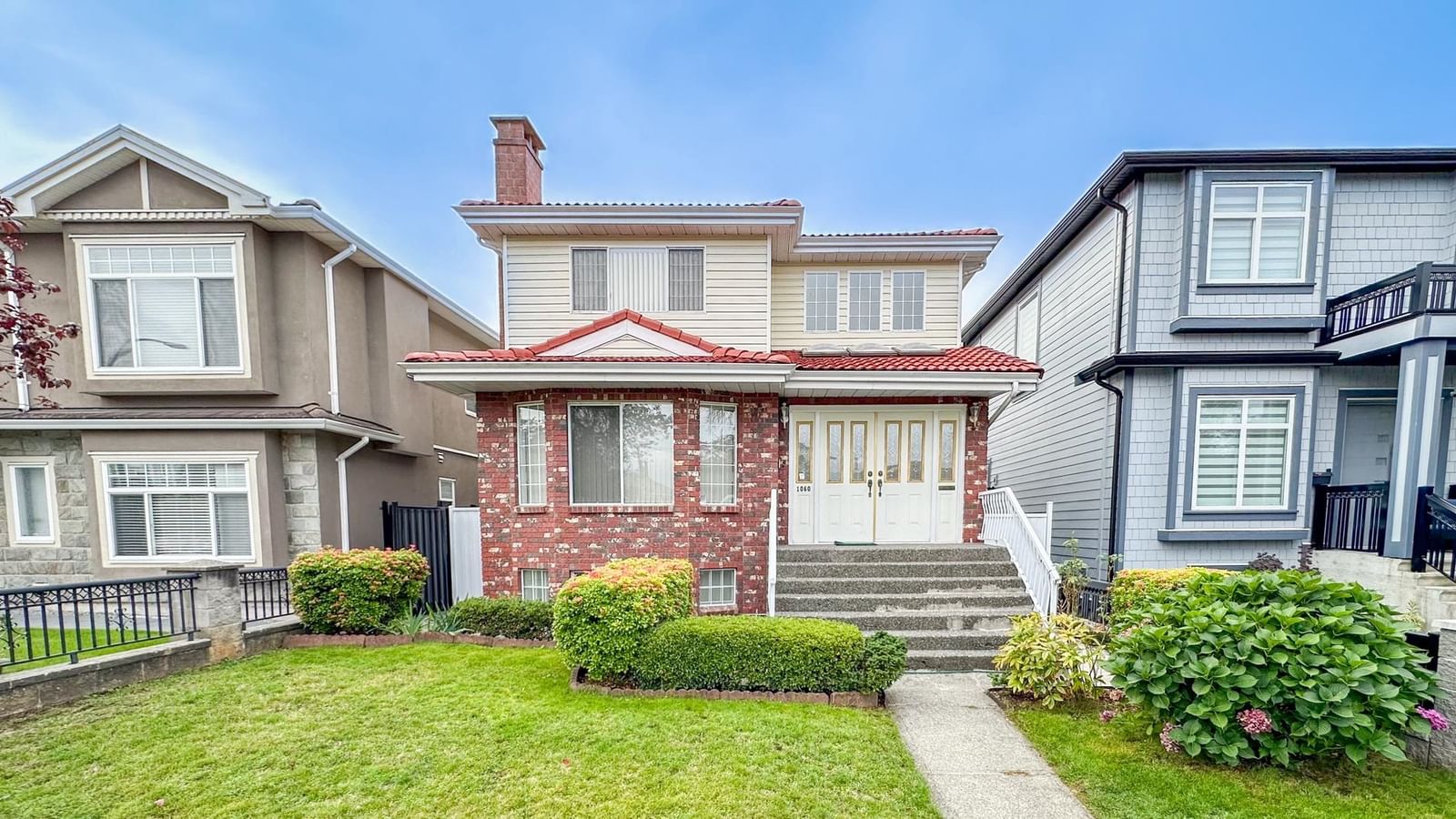 Listing Image 1