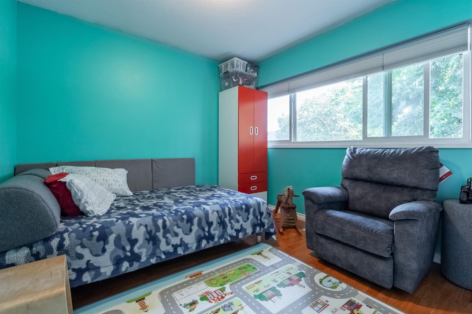 Listing Image 13