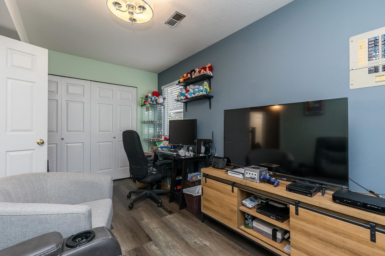 Listing Image 31