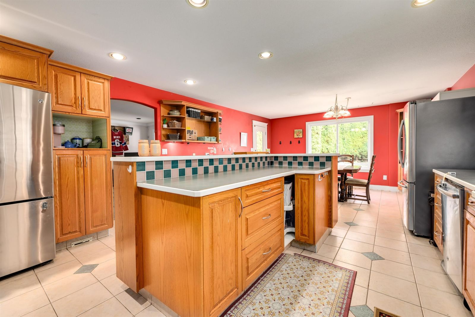 Listing Image 12