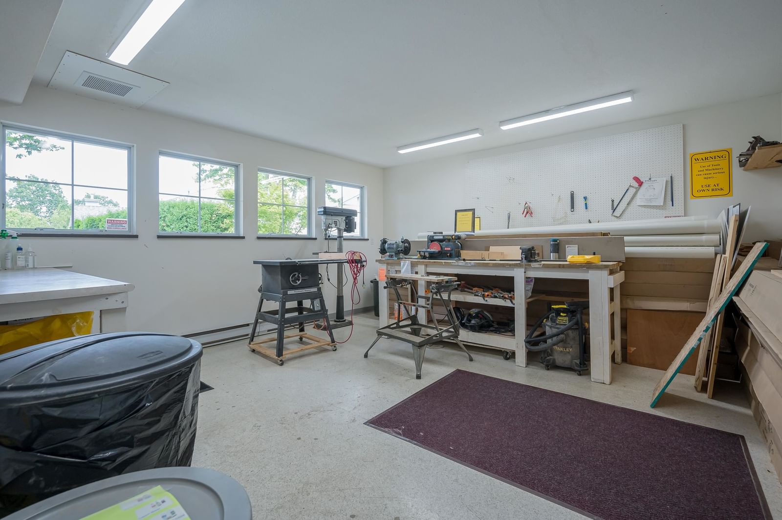 Listing Image 36