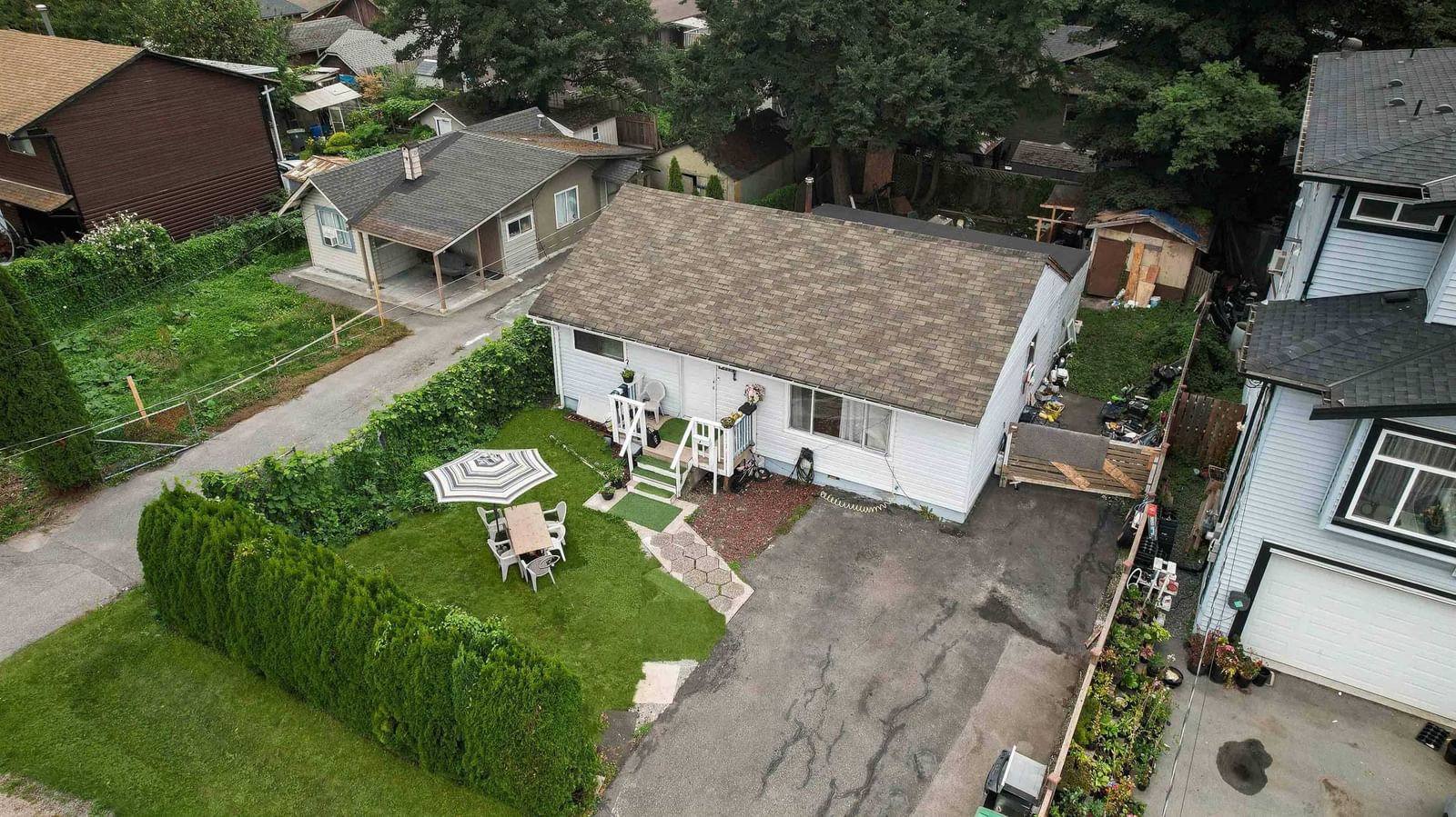 Listing Image 16