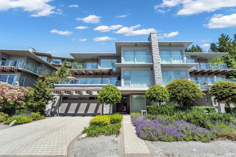 2728 Highview Place, West Vancouver, British Columbia (MLS R2927392)