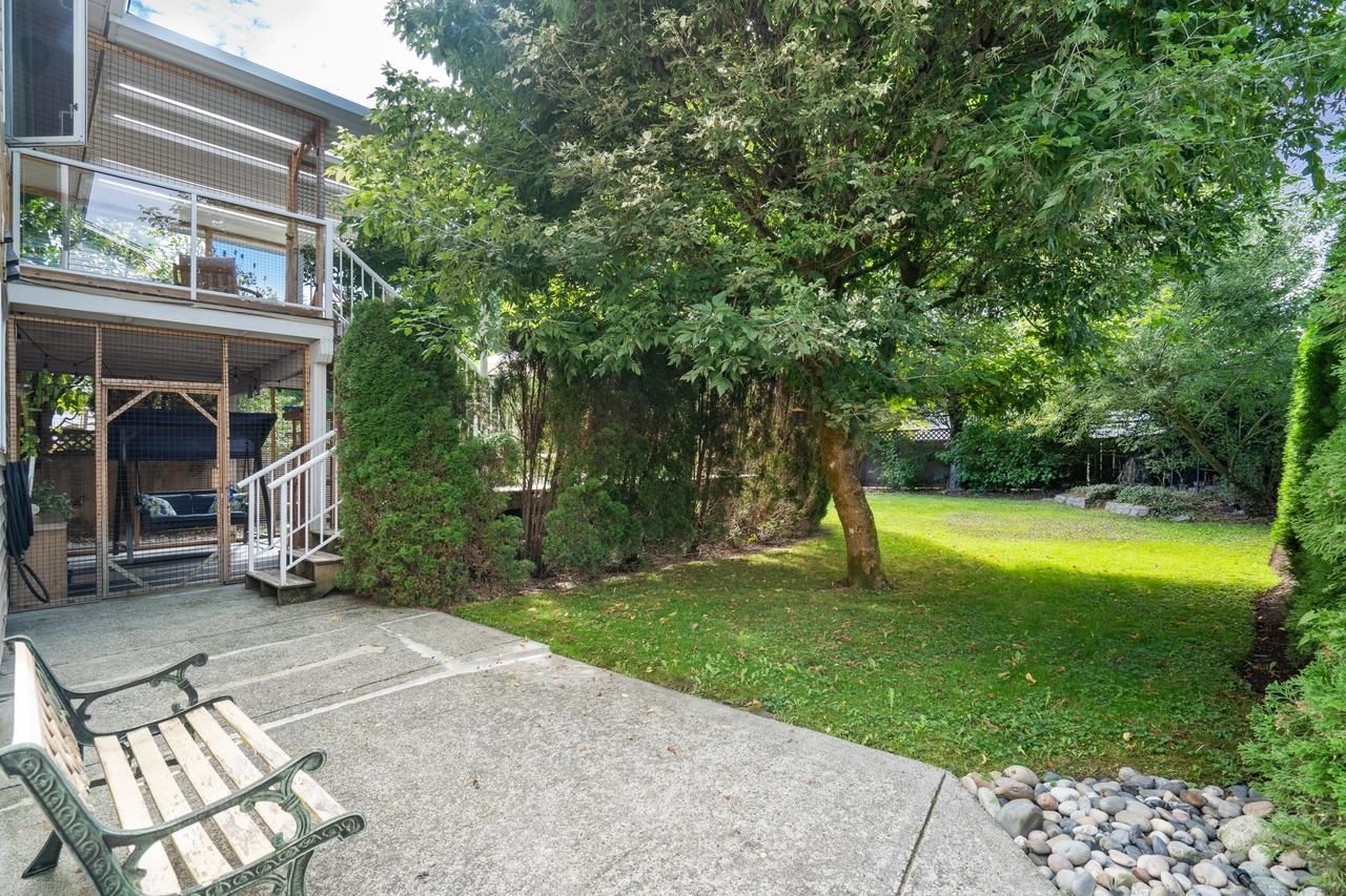 Listing Image 32