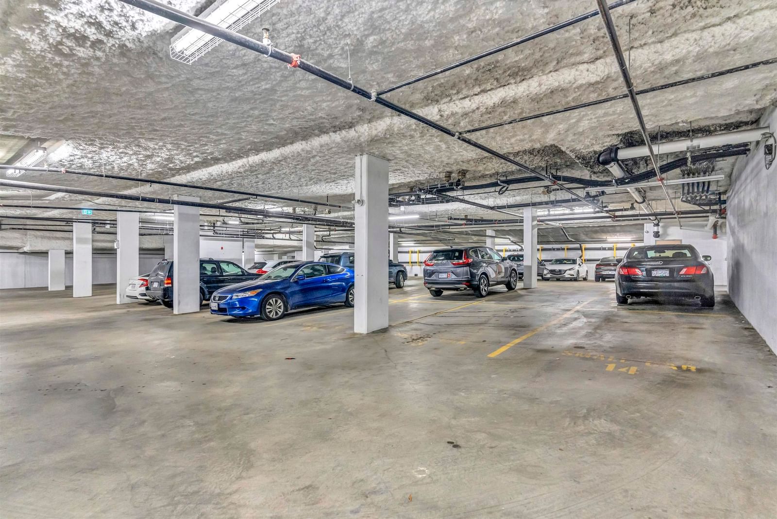 Listing Image 19