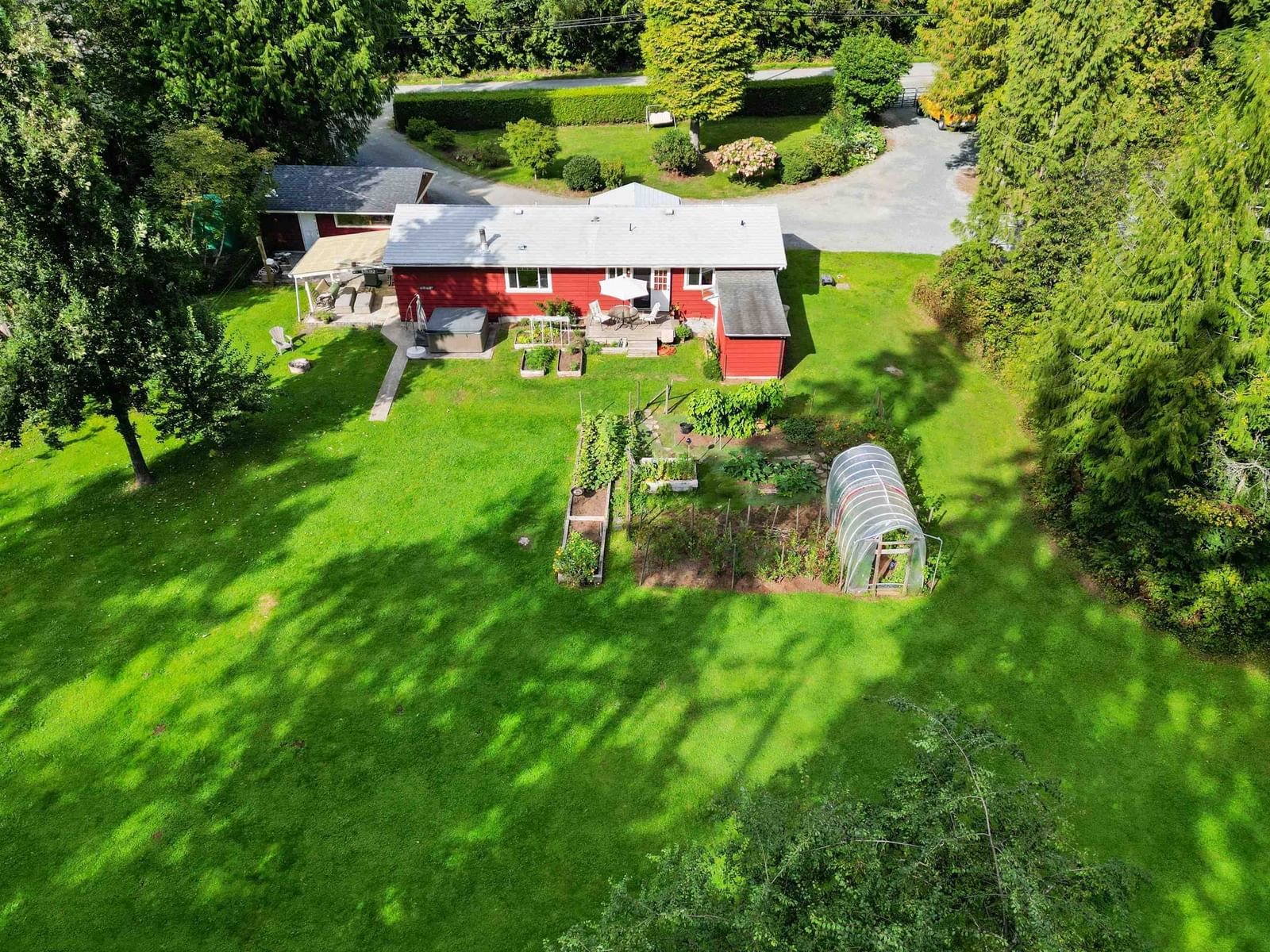 Listing Image 11