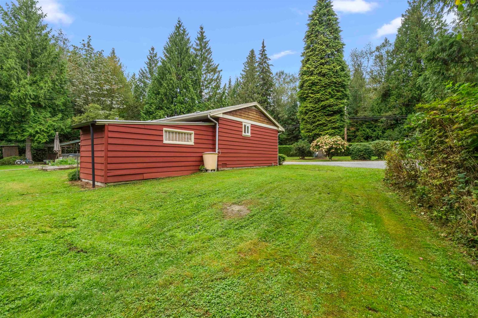 Listing Image 14