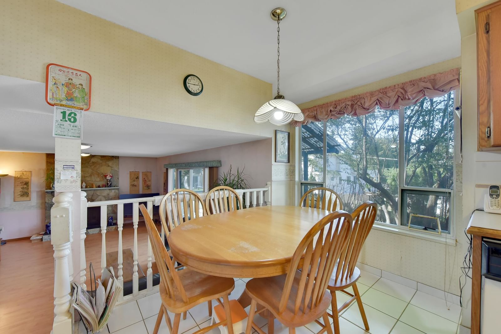 Listing Image 17