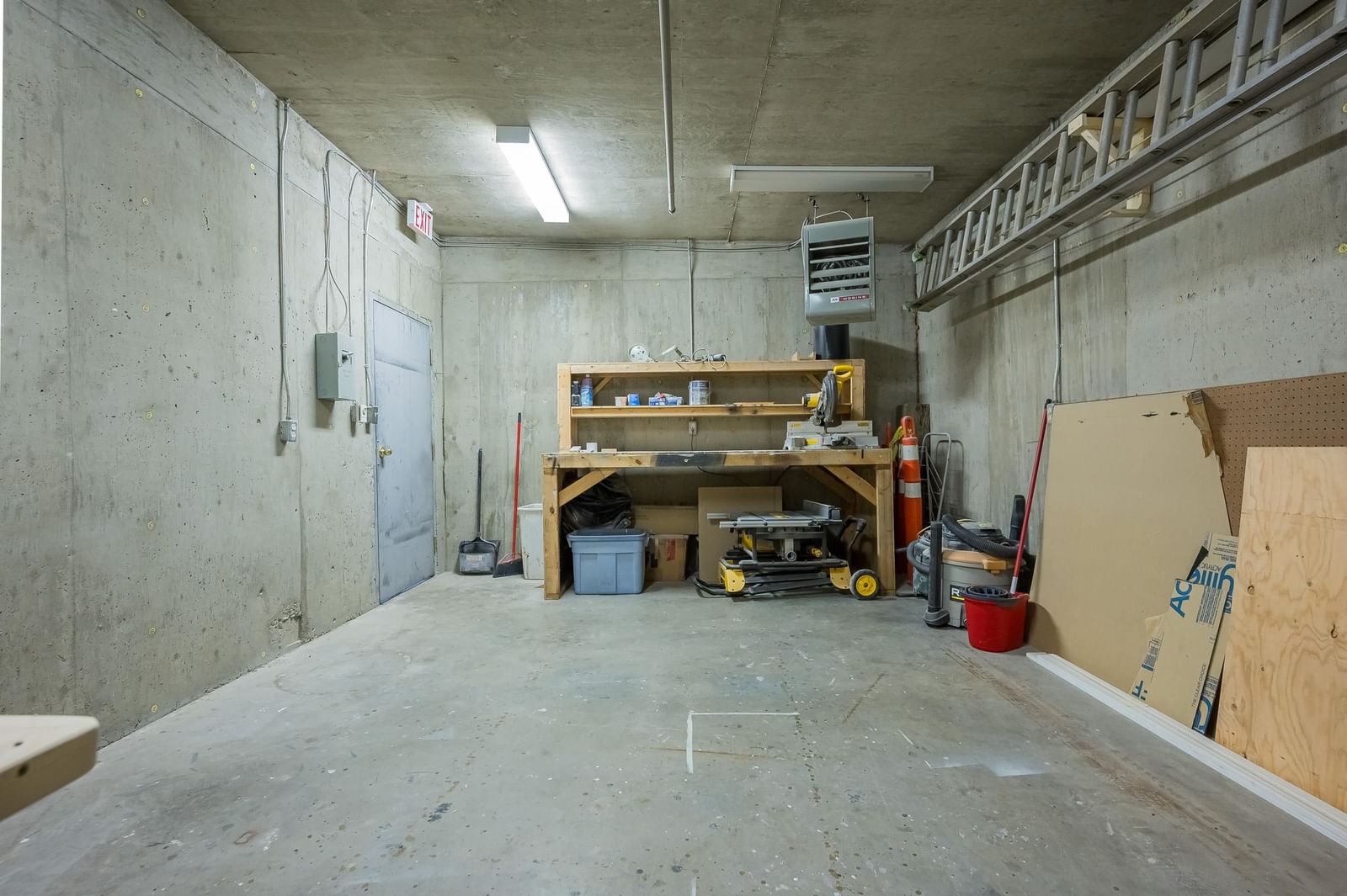 Listing Image 33