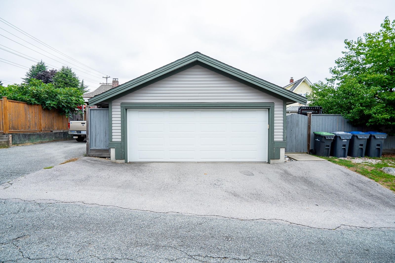 Listing Image 37