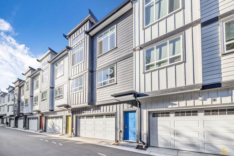 8137 164 Street #2, Surrey, British Columbia (MLS R2927792)