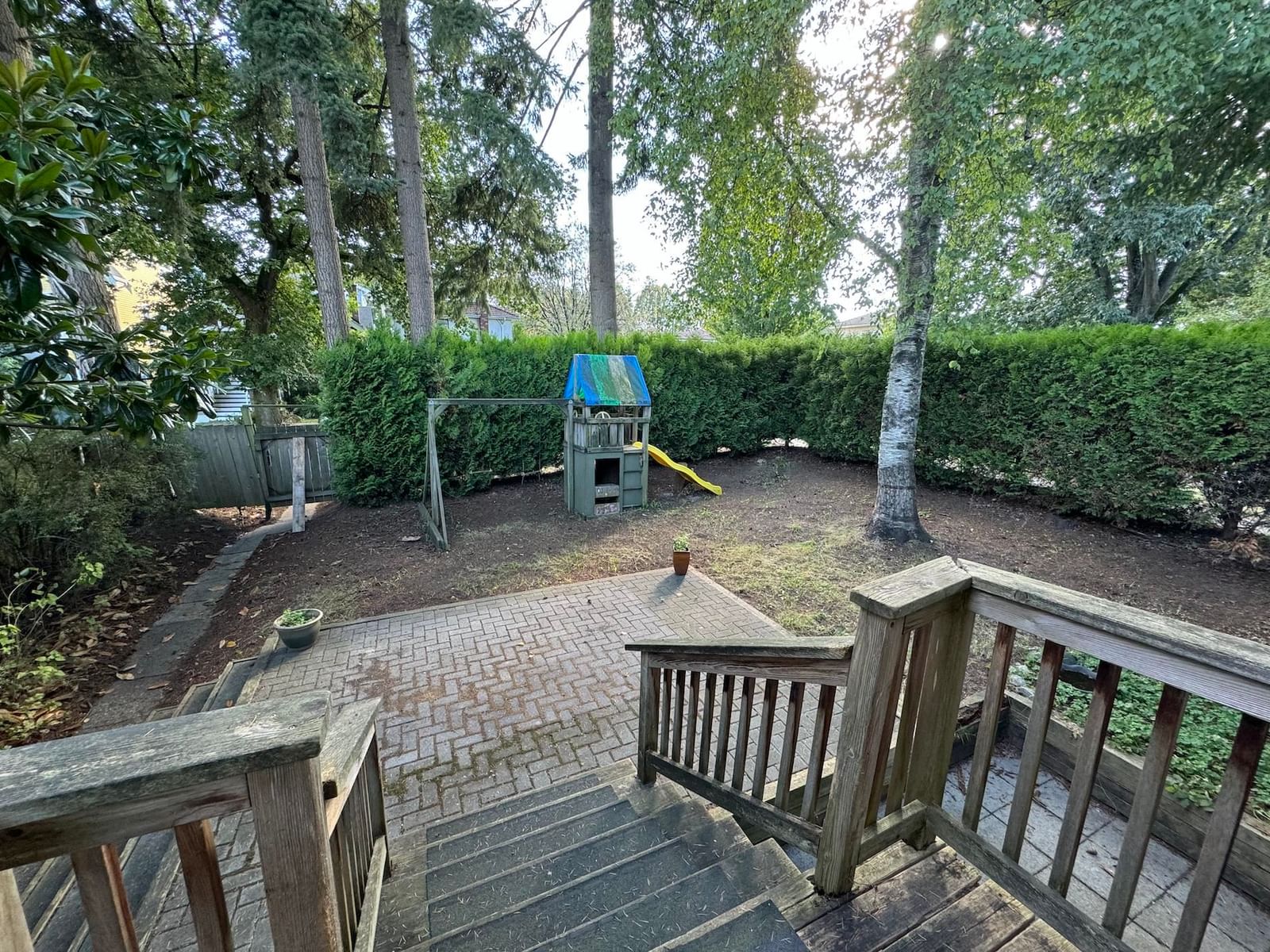 Listing Image 5