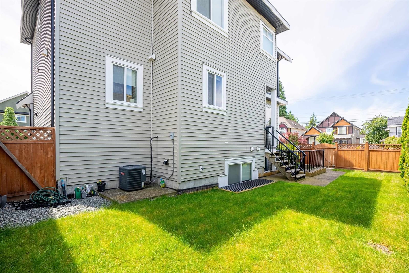 Listing Image 36