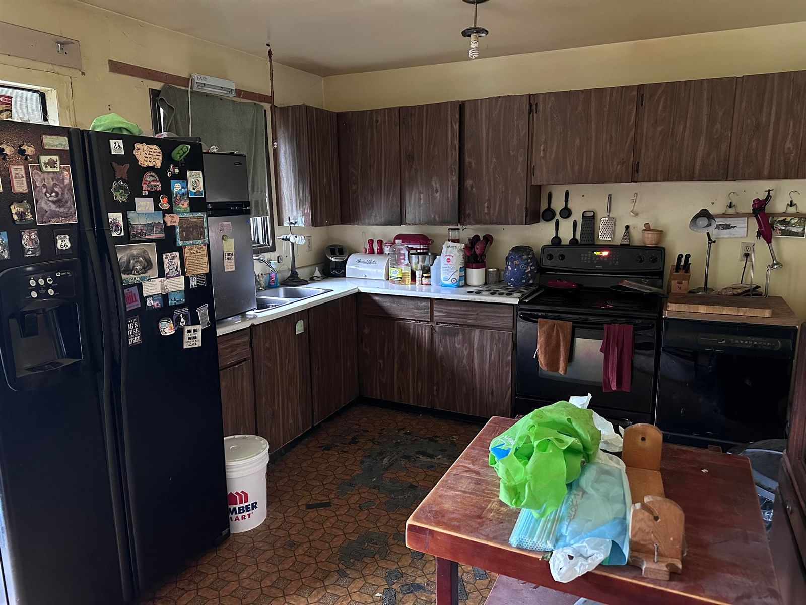 Listing Image 11