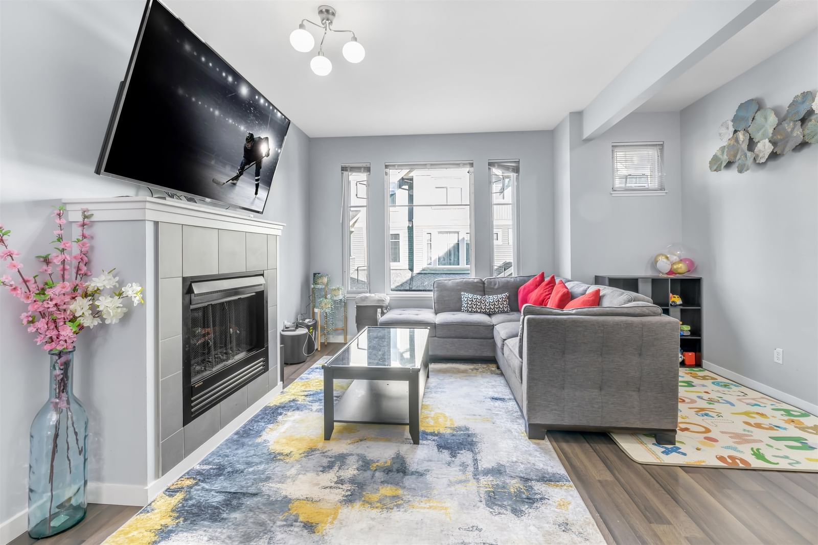 Listing Image 13