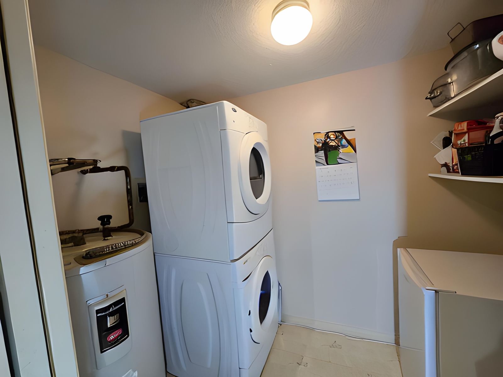 Listing Image 16