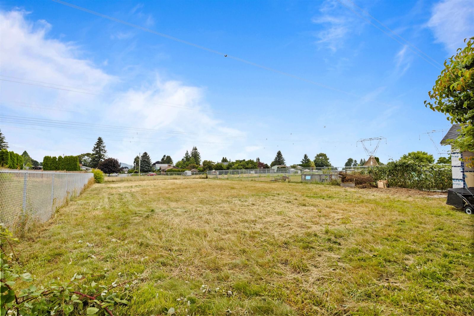 Listing Image 38