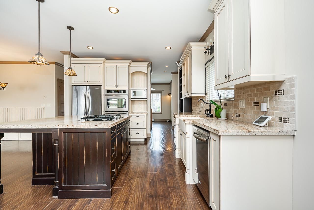 Listing Image 10