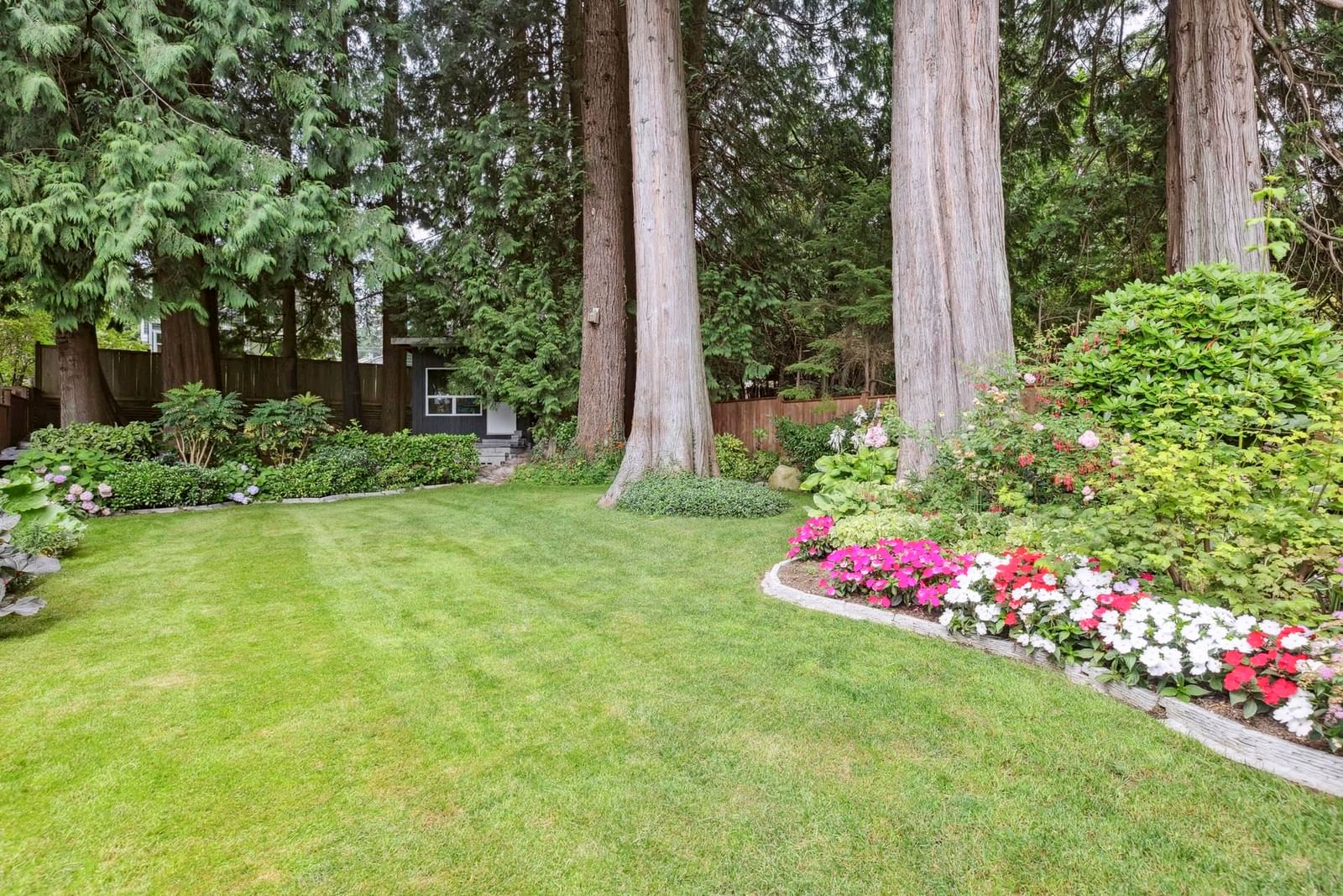 Listing Image 32