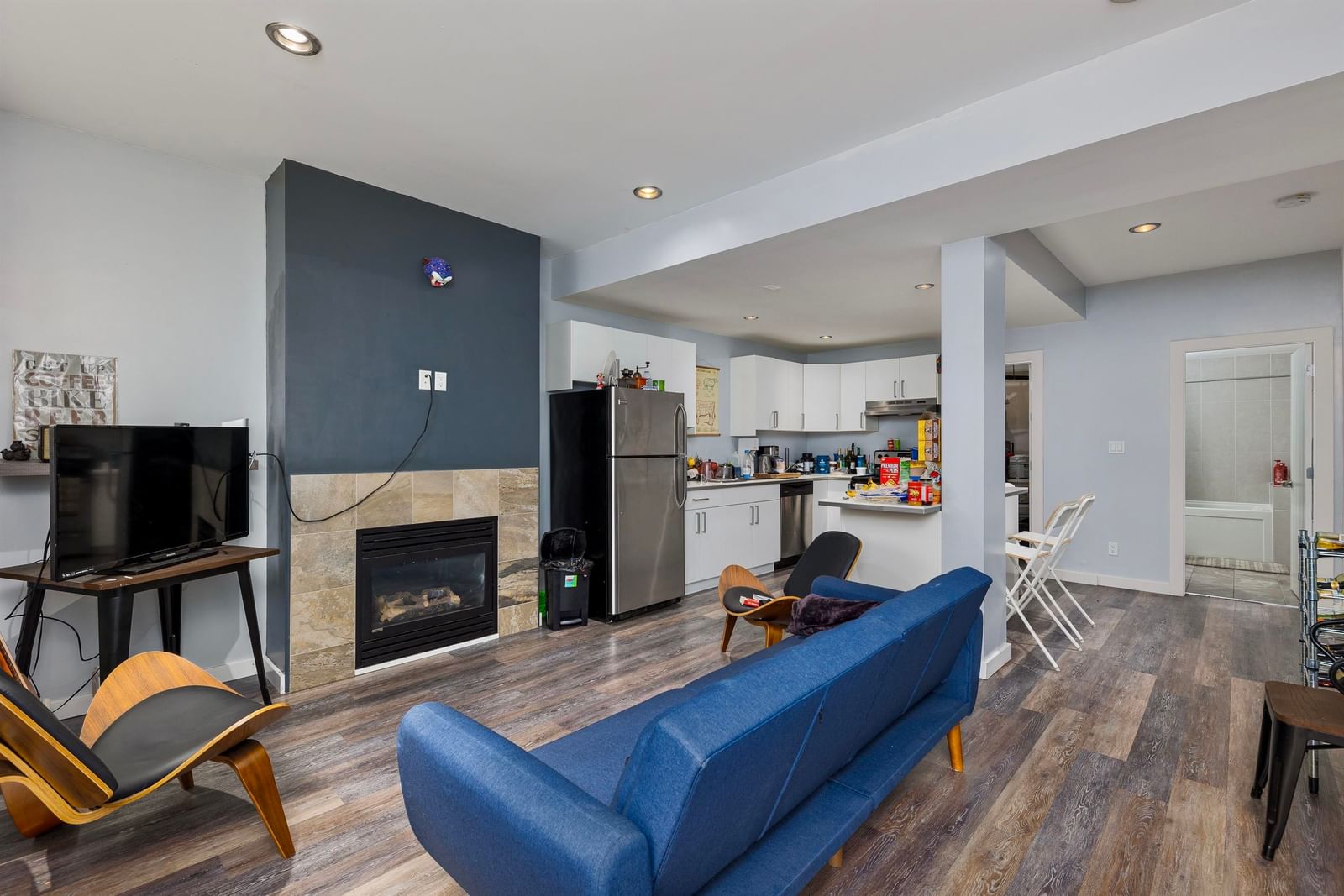 Listing Image 22