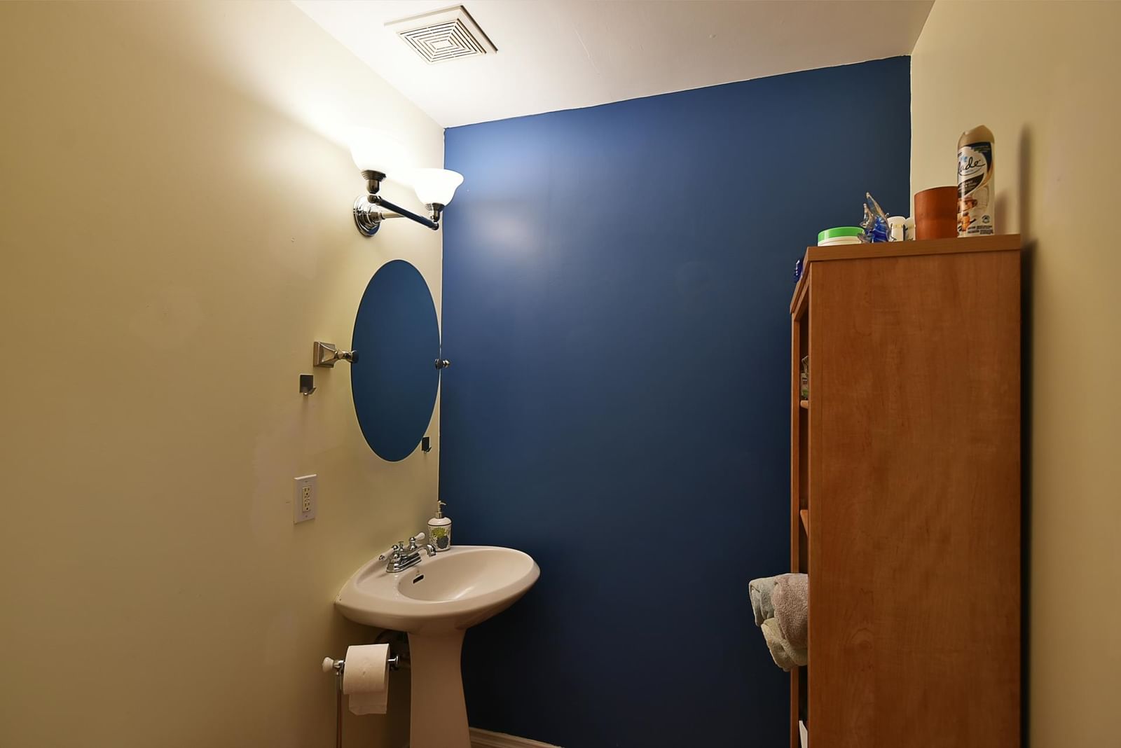Listing Image 13