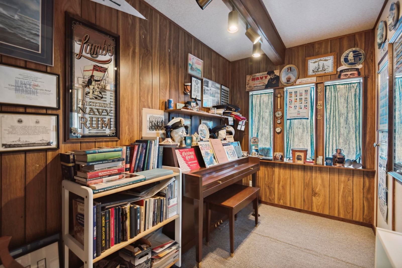 Listing Image 16