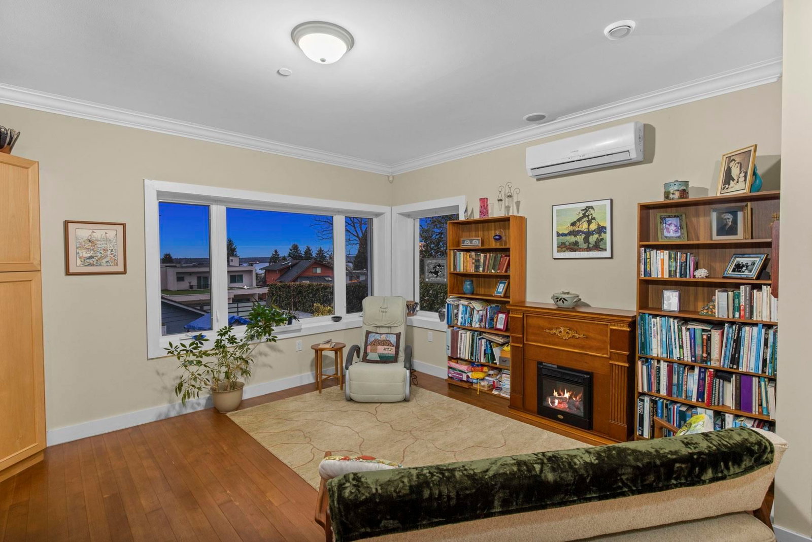 Listing Image 15
