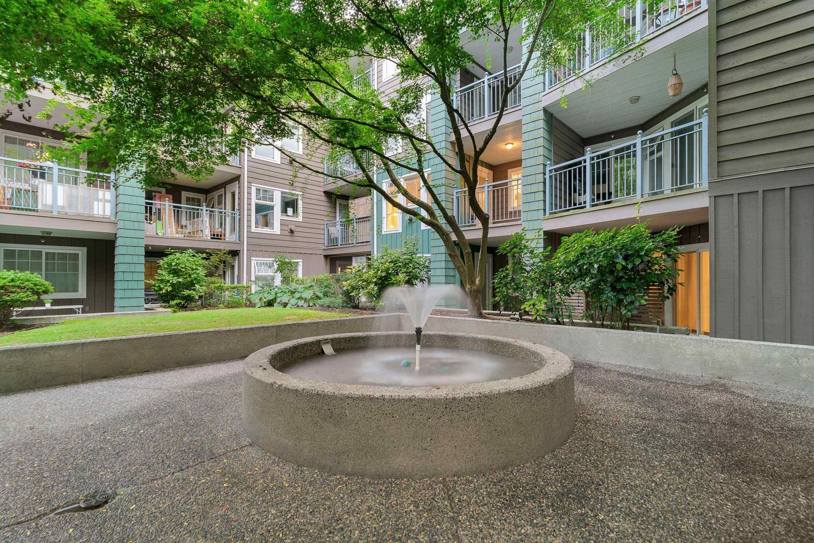 Listing Image 19