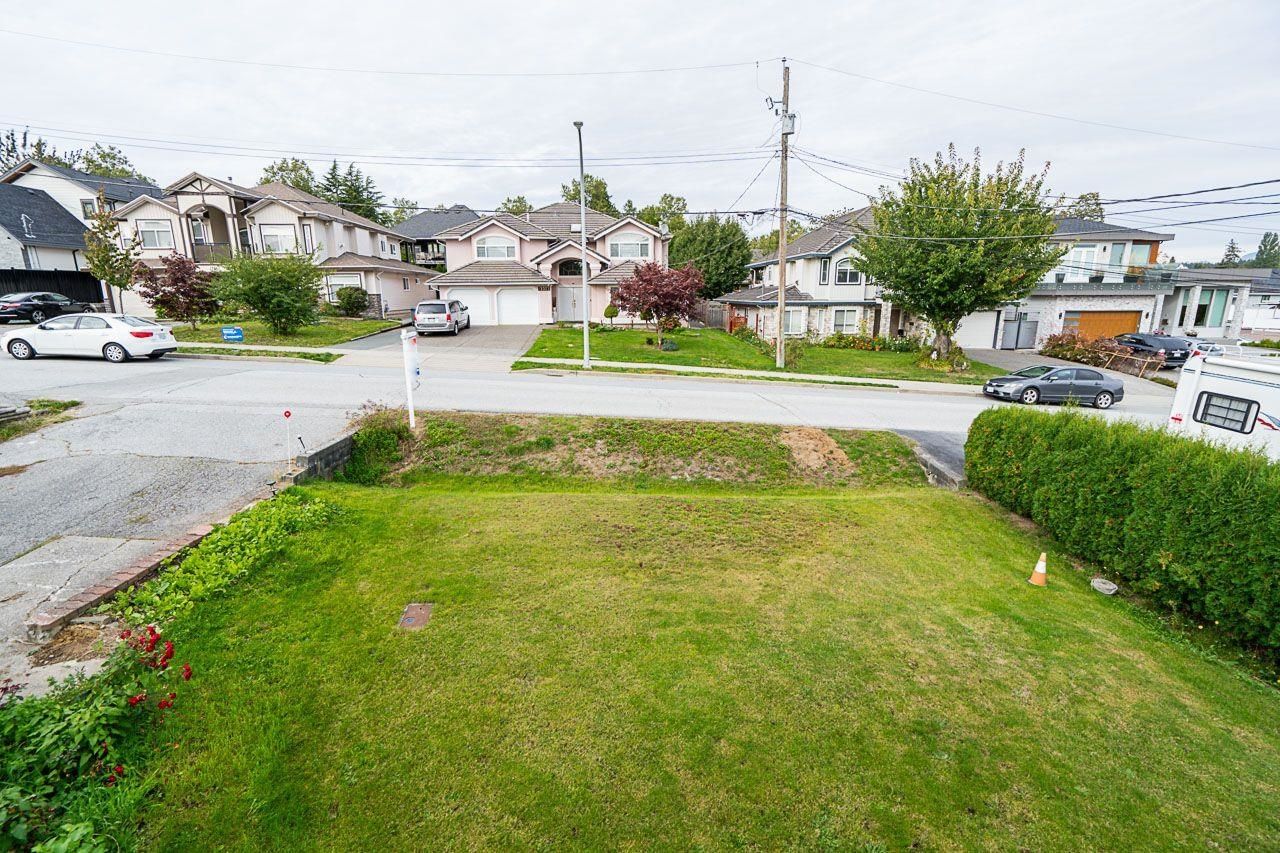Listing Image 18