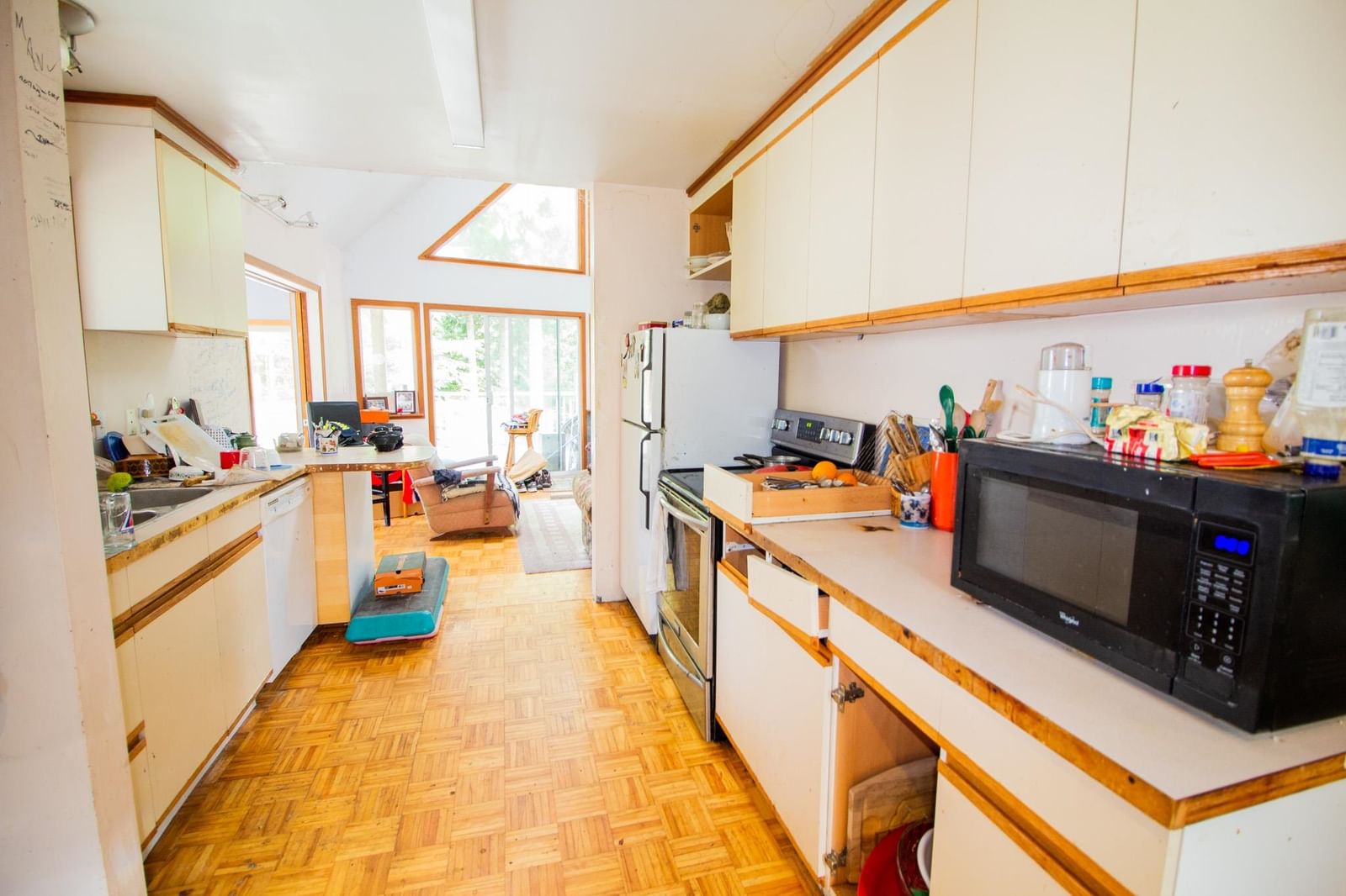 Listing Image 8